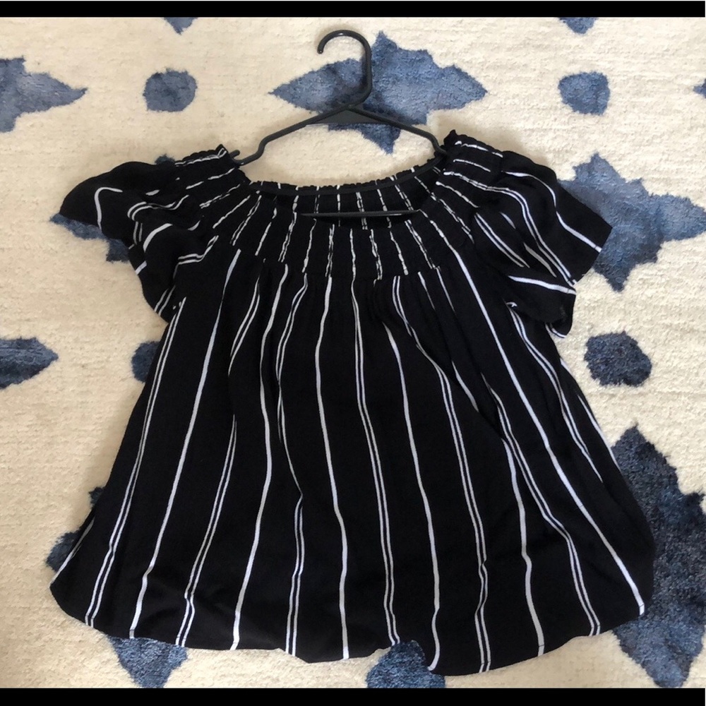 Black and white off shoulder top